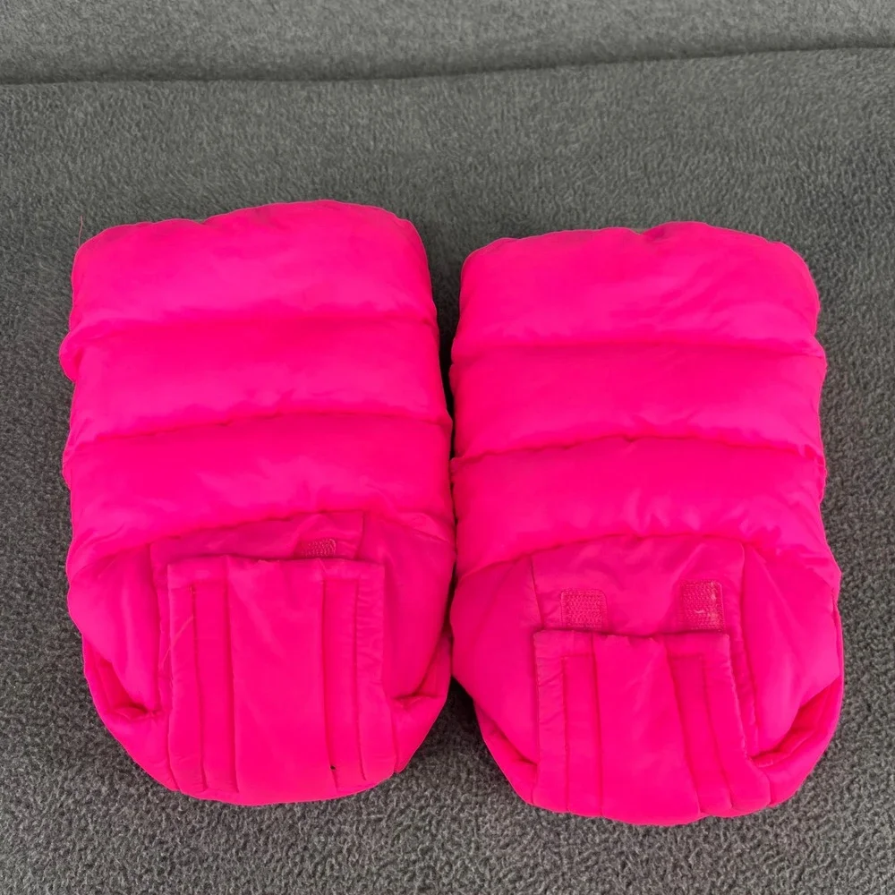 7 A.M. Enfant WarMMuffs Stroller Mittens Women OS Neon Pink Puffer Fleece HM212